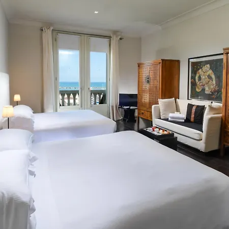 Otel Carducci 76 4*