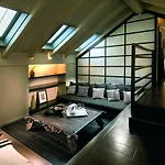 Hotel Carducci 76