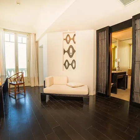 Hotell Carducci 76