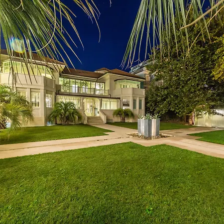 Carducci 76 מלון 4*