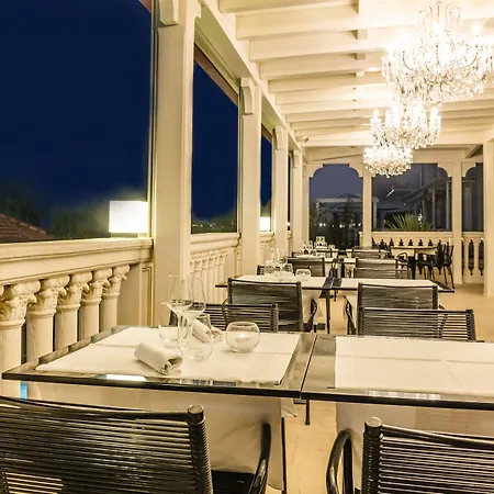 Hotel Carducci 76 Cattolica