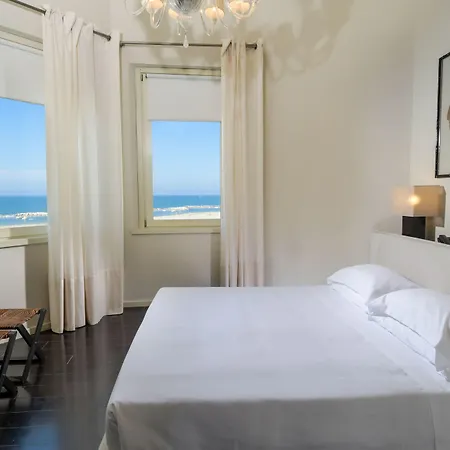 Carducci 76 Hotel 4*