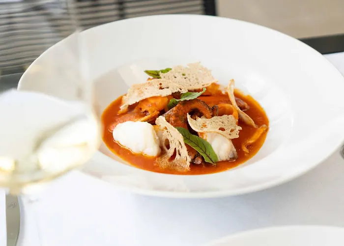 Carducci 76 4* Каттолика