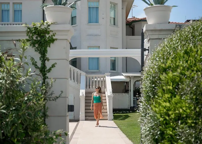 Carducci 76 Hotel 4*