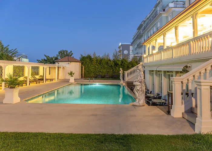 Carducci 76 Cattolica